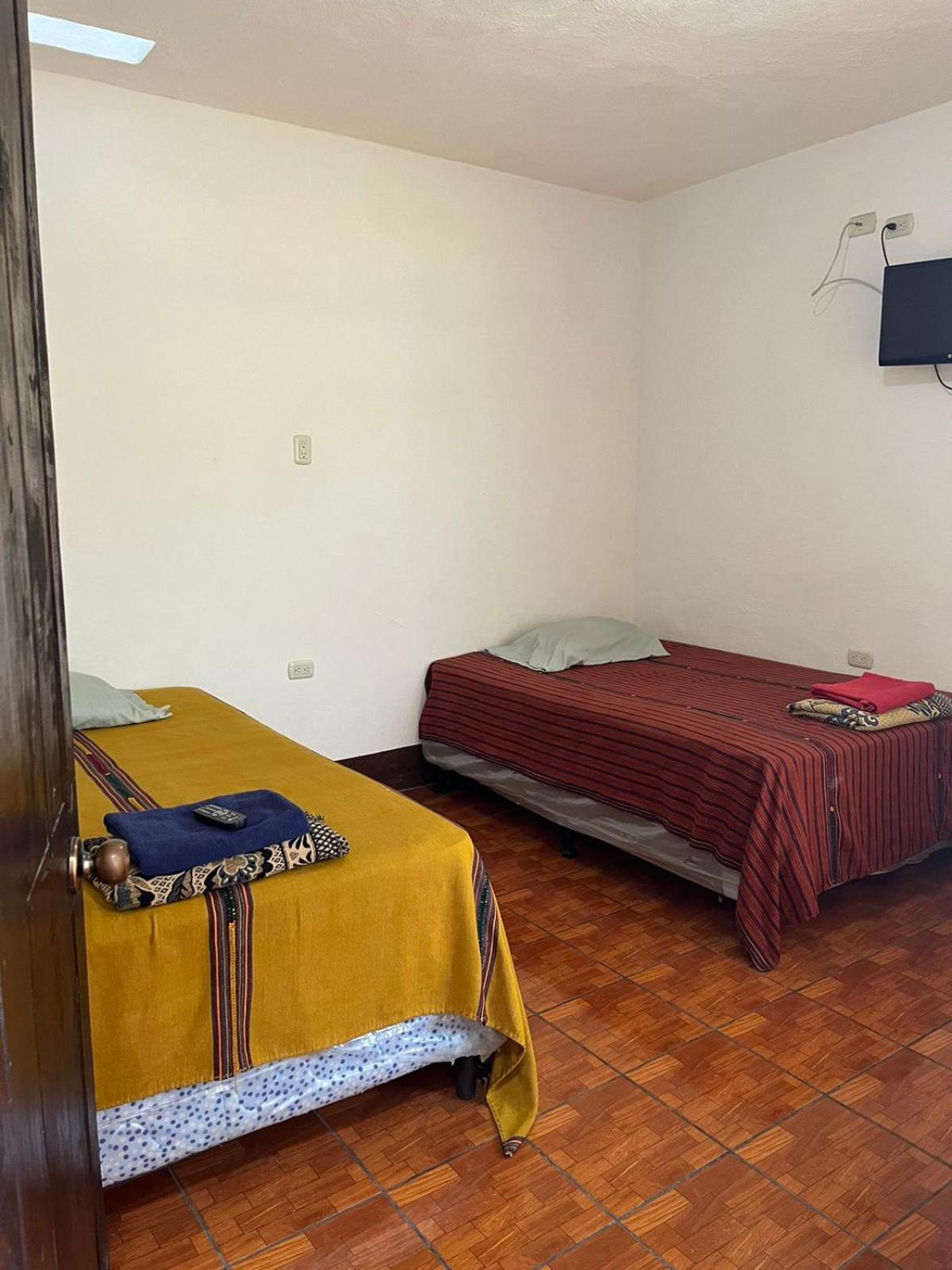 Hotel Cristal Antigua Esterno foto