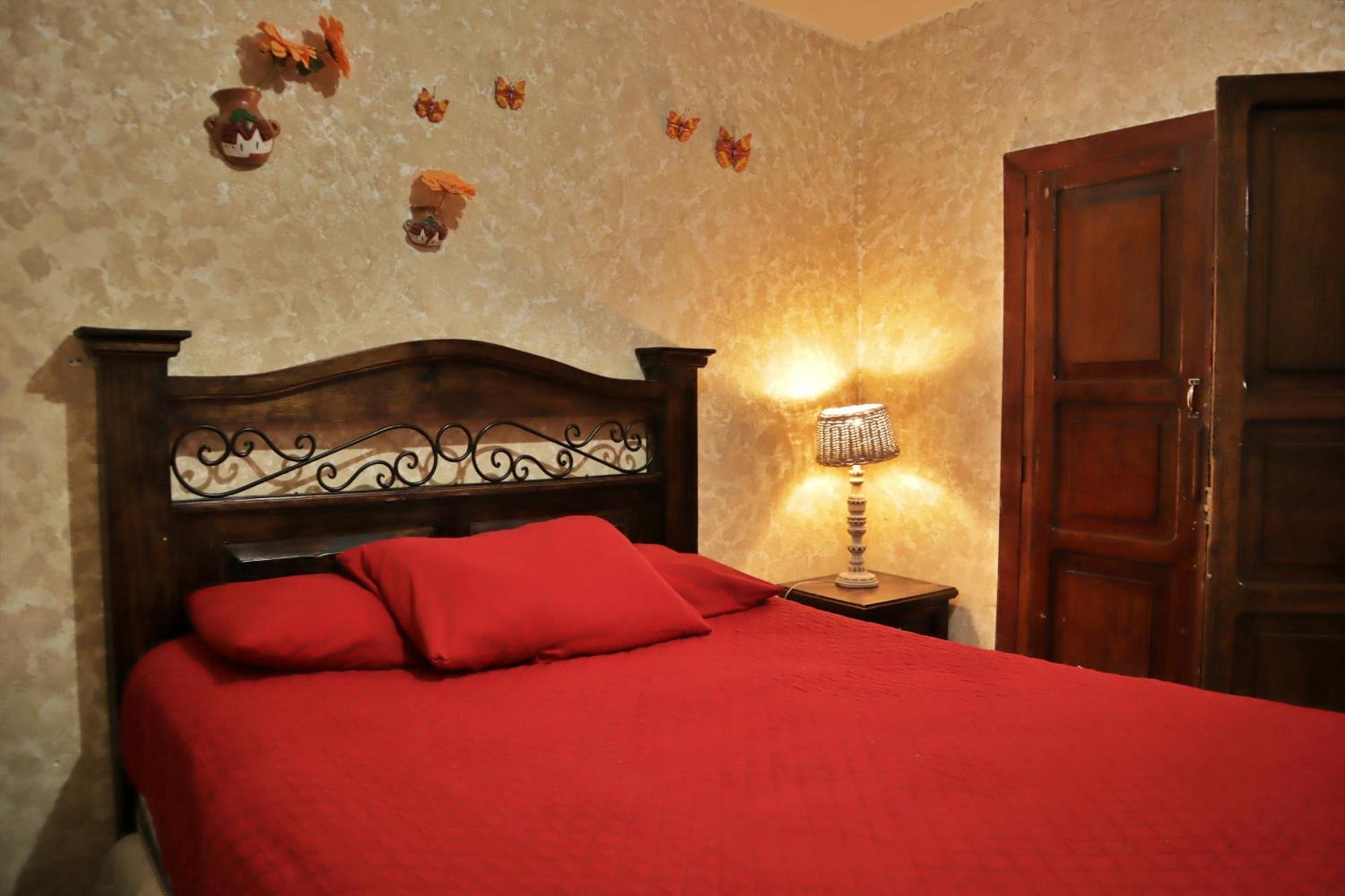 Hotel Cristal Antigua Esterno foto